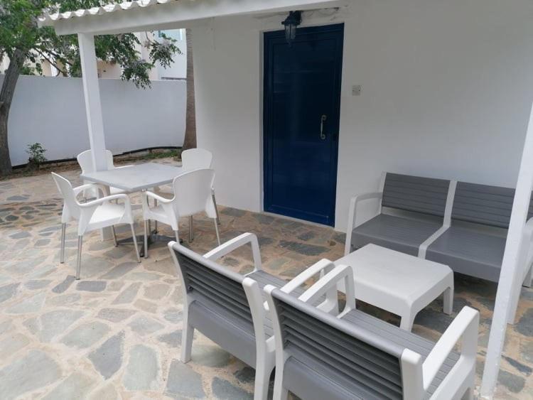 Simos Magic Beach Hotel Apts Айя Напа Екстериор снимка