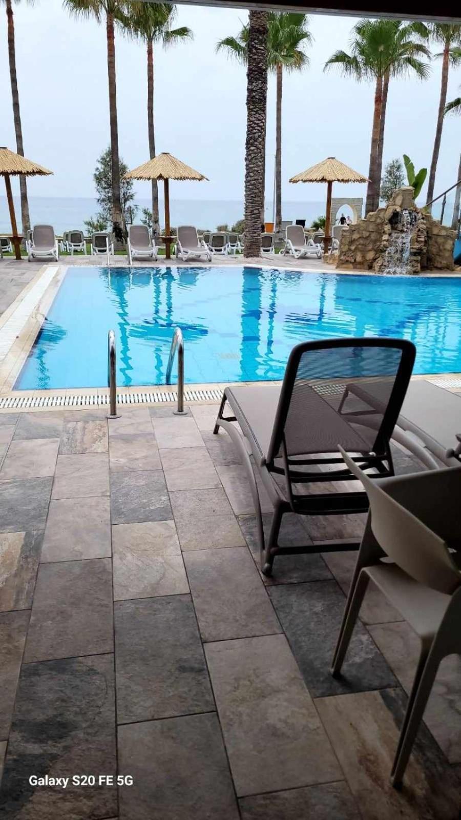 Simos Magic Beach Hotel Apts Айя Напа Екстериор снимка