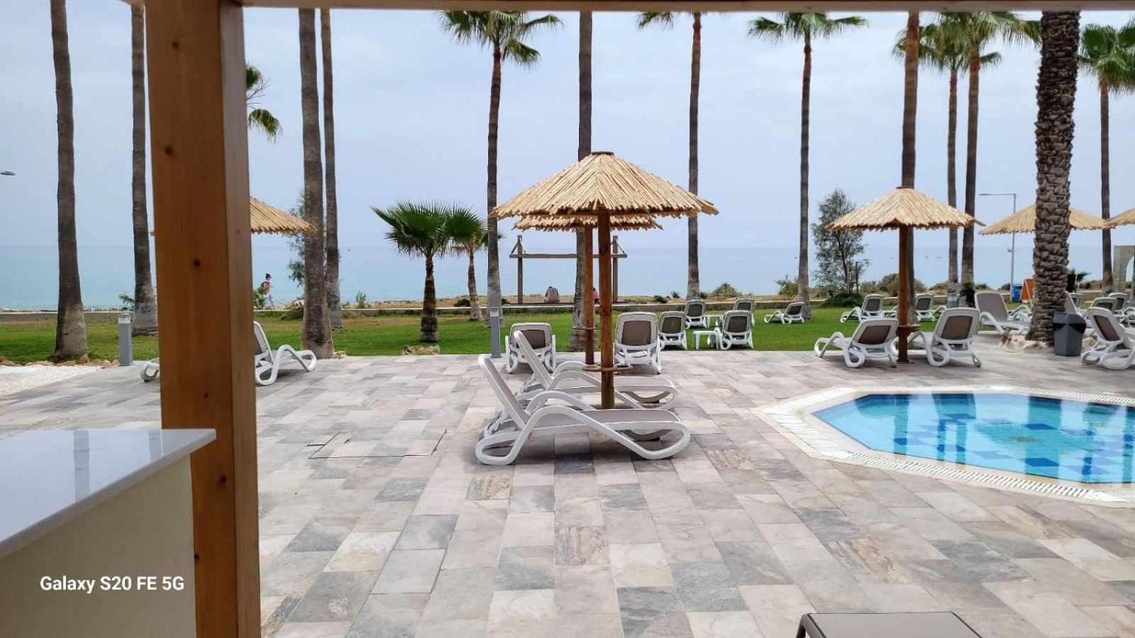 Simos Magic Beach Hotel Apts Айя Напа Екстериор снимка